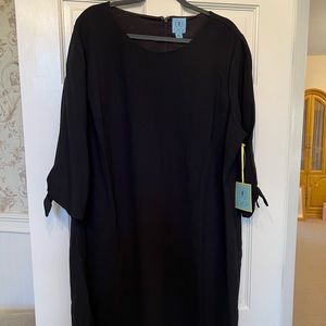Cece Black shift dress
